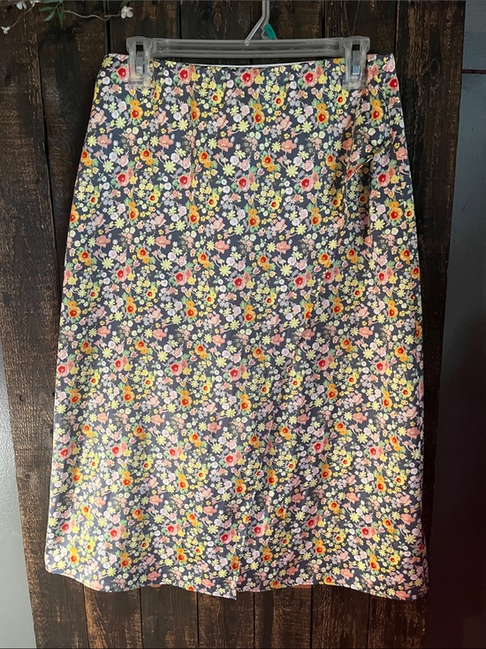 LOFT Dresses & Skirts - LOFT Navy A-Line Skirt with Multicolor Floral Print